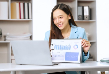 financial closing service